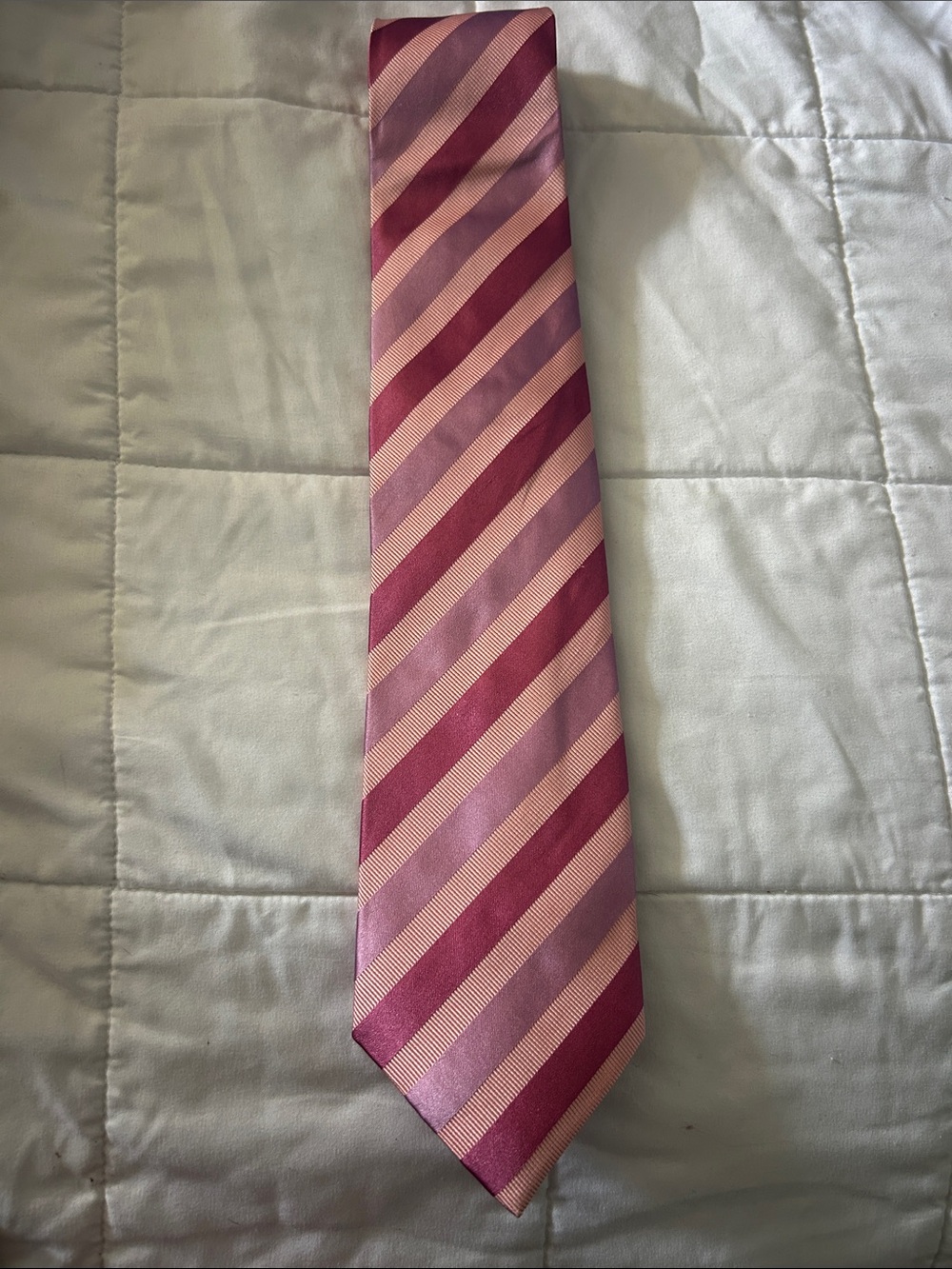 David Donahue silk necktie